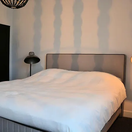 펜션 Luxurious Holiday In Near North Sea Beach *