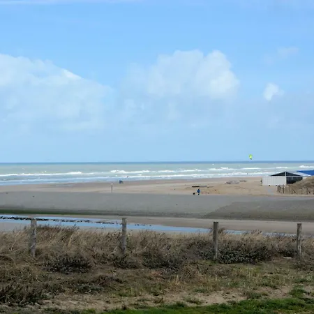 펜션 Luxurious Holiday In Near North Sea Beach 카트베이크안제이